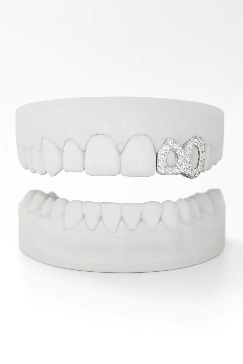 Custom VVS Diamond Window Lateral & Canine Grillz Diamond Grillz UK in Gold & Silver (9ct–18ct)