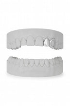 Custom Lateral Window & Canine Grillz UK | Open-Face Grillz in Gold, Silver & Rose Gold (9ct–18ct) Grillz UK in Silver (9ct–18ct)